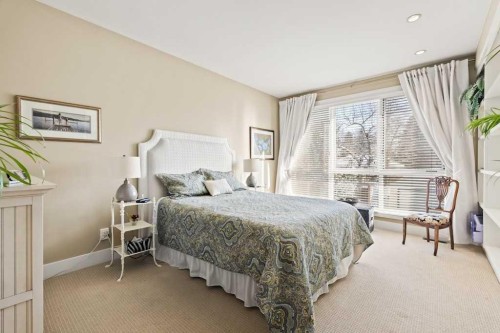 1428 9 Street Nw, Calgary, AB - Indoor Photo Showing Bedroom