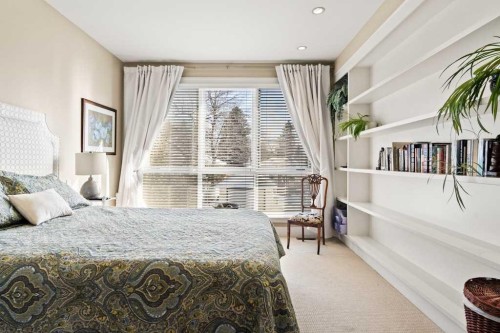 1428 9 Street Nw, Calgary, AB - Indoor Photo Showing Bedroom