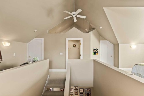 1428 9 Street Nw, Calgary, AB - Indoor Photo Showing Other Room