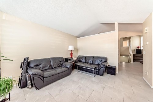 158 Somervale Close Sw, Calgary, AB 