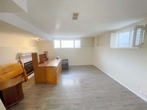 158 Somervale Close Sw, Calgary, AB 