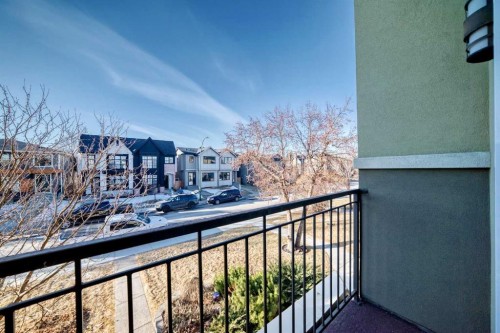 2810 25A Street Sw, Calgary, AB - Outdoor With Balcony