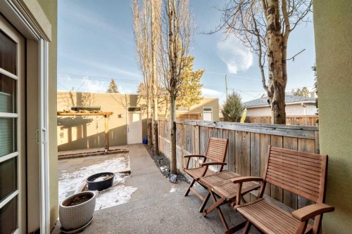 2810 25A Street Sw, Calgary, AB - Outdoor With Exterior