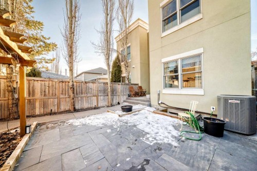 2810 25A Street Sw, Calgary, AB - Outdoor With Exterior