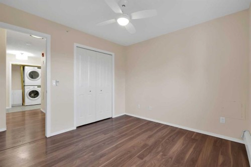 346-165 Manora Place Ne, Calgary, AB - Indoor Photo Showing Other Room