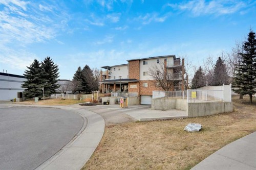 346-165 Manora Place Ne, Calgary, AB - Outdoor