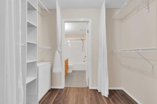 346-165 Manora Place Ne, Calgary, AB - Indoor With Storage