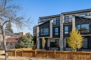720 15 Street Nw, Calgary, AB  - Outdoor With Facade 