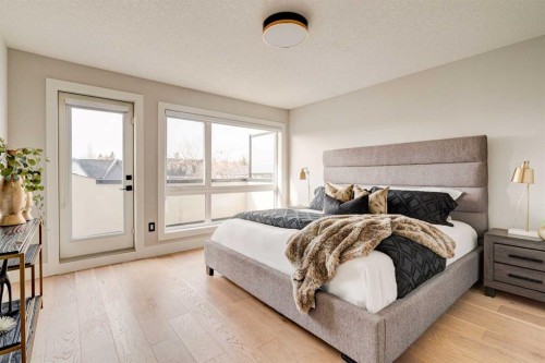 720 15 Street Nw, Calgary, AB - Indoor Photo Showing Bedroom