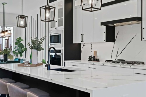 5011 21 Avenue Nw, Calgary, AB - 