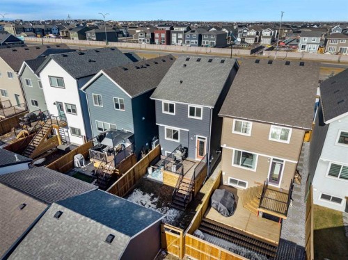 161 Lavender Manor Se, Calgary, AB - Outdoor