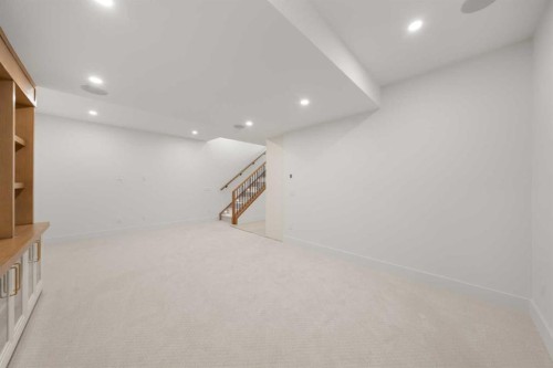 2401 4 Avenue Nw, Calgary, AB - Indoor