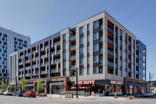 4023 Varmoor Road Nw, Calgary, AB - Outdoor With Facade