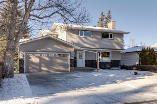 3347 Upton Place Nw, Calgary, AB - Outdoor