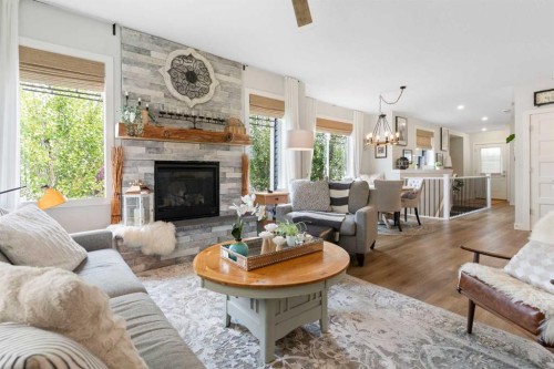 6 Emberside Hollow  Cochrane, AB T4C 2L7