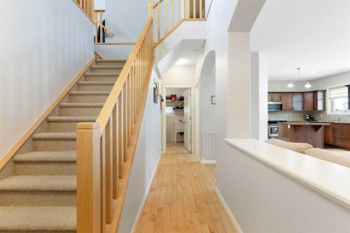 52 Glensummit Close, Cochrane, AB - Indoor Photo Showing Other Room