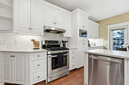 23 Prominence Point Sw, Calgary, AB - Indoor Photo Showing Kitchen With Stainless Steel Kitchen