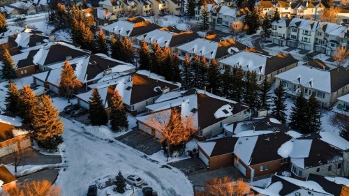 23 Prominence Point Sw, Calgary, AB - Outdoor