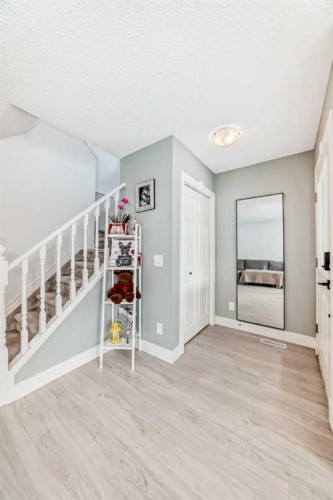 883 Arbour Lake Road Nw, Calgary, AB - Indoor Photo Showing Other Room