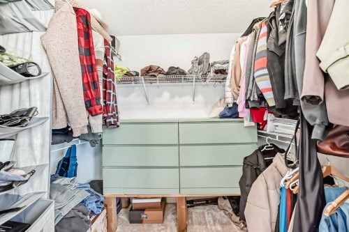 883 Arbour Lake Road Nw, Calgary, AB - Indoor With Storage