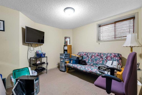 172 Prestwick Heights Se, Calgary, AB - Indoor