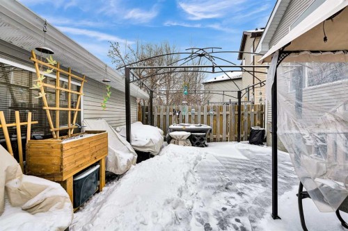 172 Prestwick Heights Se, Calgary, AB - Outdoor