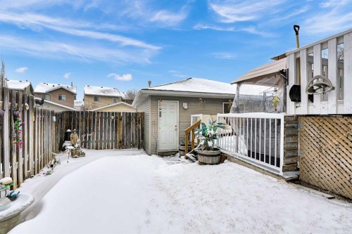 172 Prestwick Heights Se, Calgary, AB - Outdoor