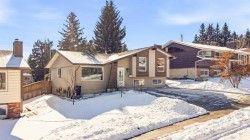 715 130 Avenue SW Calgary, AB T2W 2M9