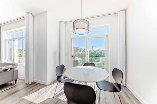 53 Spring Creek Common Sw, Calgary, AB - Indoor