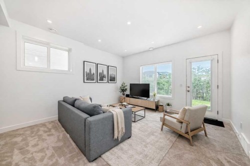 53 Spring Creek Common Sw, Calgary, AB - Indoor