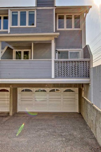 8-834 2 Avenue Nw, Calgary, AB - Outdoor With Exterior