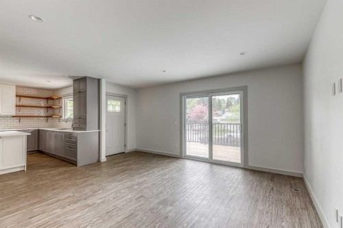 632 Cantrell Drive Sw, Calgary, AB - Indoor