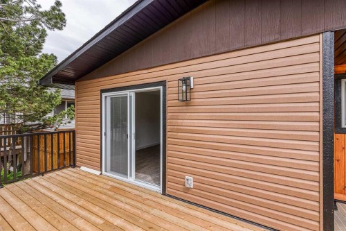 632 Cantrell Drive Sw, Calgary, AB - Outdoor With Deck Patio Veranda With Exterior