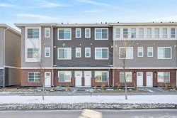 6313 128 Avenue NE Calgary, AB T3N 2G1