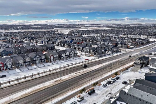 129 Lucas Crescent Nw, Calgary, AB - Outdoor With View