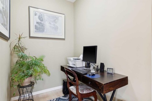305 Mahogany Boulevard Se, Calgary, AB - Indoor Photo Showing Office