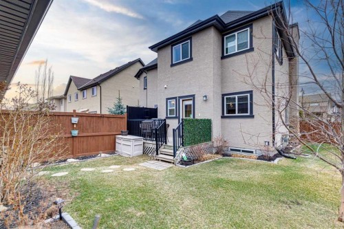 305 Mahogany Boulevard Se, Calgary, AB - Outdoor With Exterior