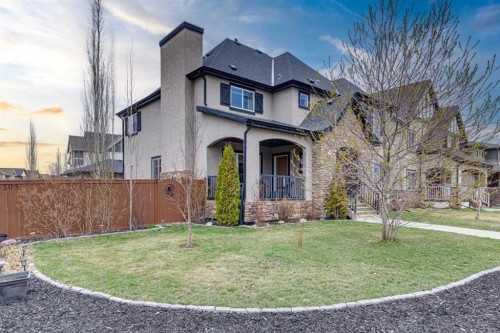 305 Mahogany Boulevard Se, Calgary, AB - Outdoor