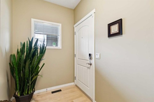 305 Mahogany Boulevard Se, Calgary, AB - Indoor Photo Showing Other Room