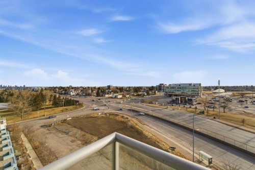 702-77 Spruce Place Sw, Calgary, AB - Outdoor With View