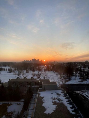 702-77 Spruce Place Sw, Calgary, AB - Outdoor With Body Of Water With View