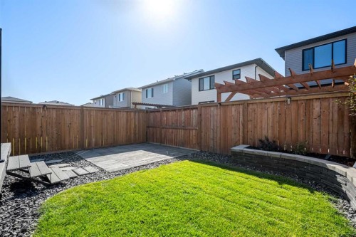 237 Walgrove Boulevard Se, Calgary, AB 