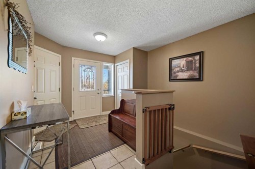 162 West Creek Bay, Chestermere, AB - Indoor Photo Showing Other Room