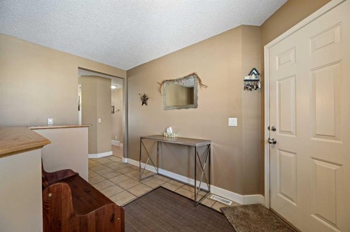 162 West Creek Bay, Chestermere, AB - Indoor Photo Showing Other Room
