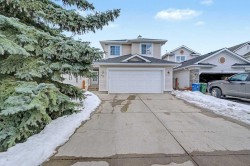 43 Douglas Glen Place SE Calgary, AB T2X 2X2