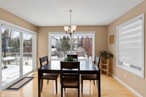 43 Cougarstone Court Sw, Calgary, AB - Indoor Photo Showing Dining Room