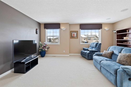 43 Cougarstone Court Sw, Calgary, AB - Indoor Photo Showing Other Room