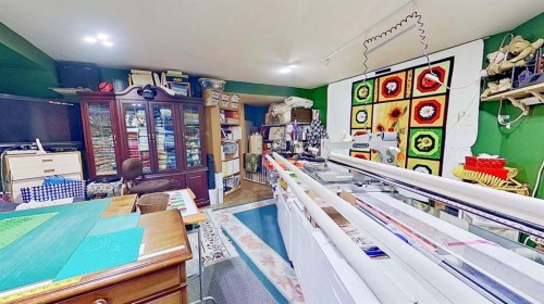 2219 Westmount Road Nw, Calgary, AB - Indoor