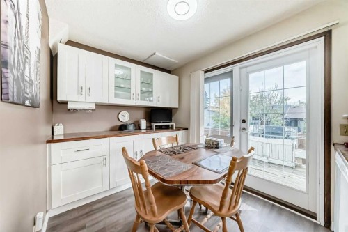 15 Whitewood Bay Ne, Calgary, AB - Indoor Photo Showing Dining Room