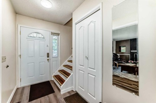 15 Whitewood Bay Ne, Calgary, AB - Indoor Photo Showing Other Room